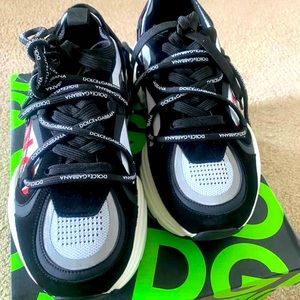 COPY - New never worn  dolce and Gabbana size 12